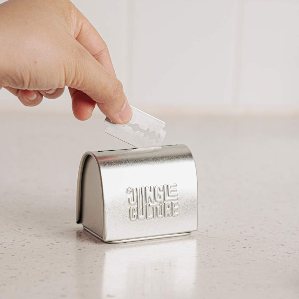 Razor Blade Disposal Tin - Image 2