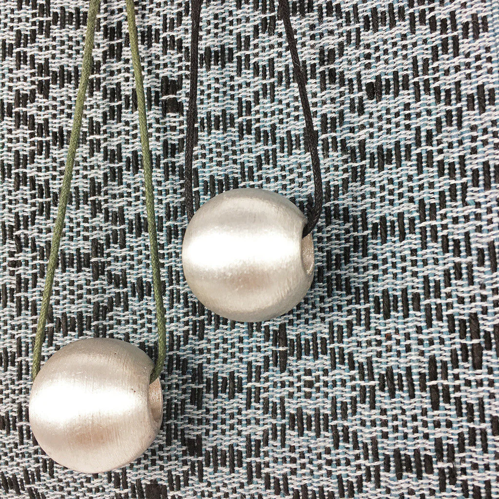 Recycled Bombshell Ball Necklace - Image 5