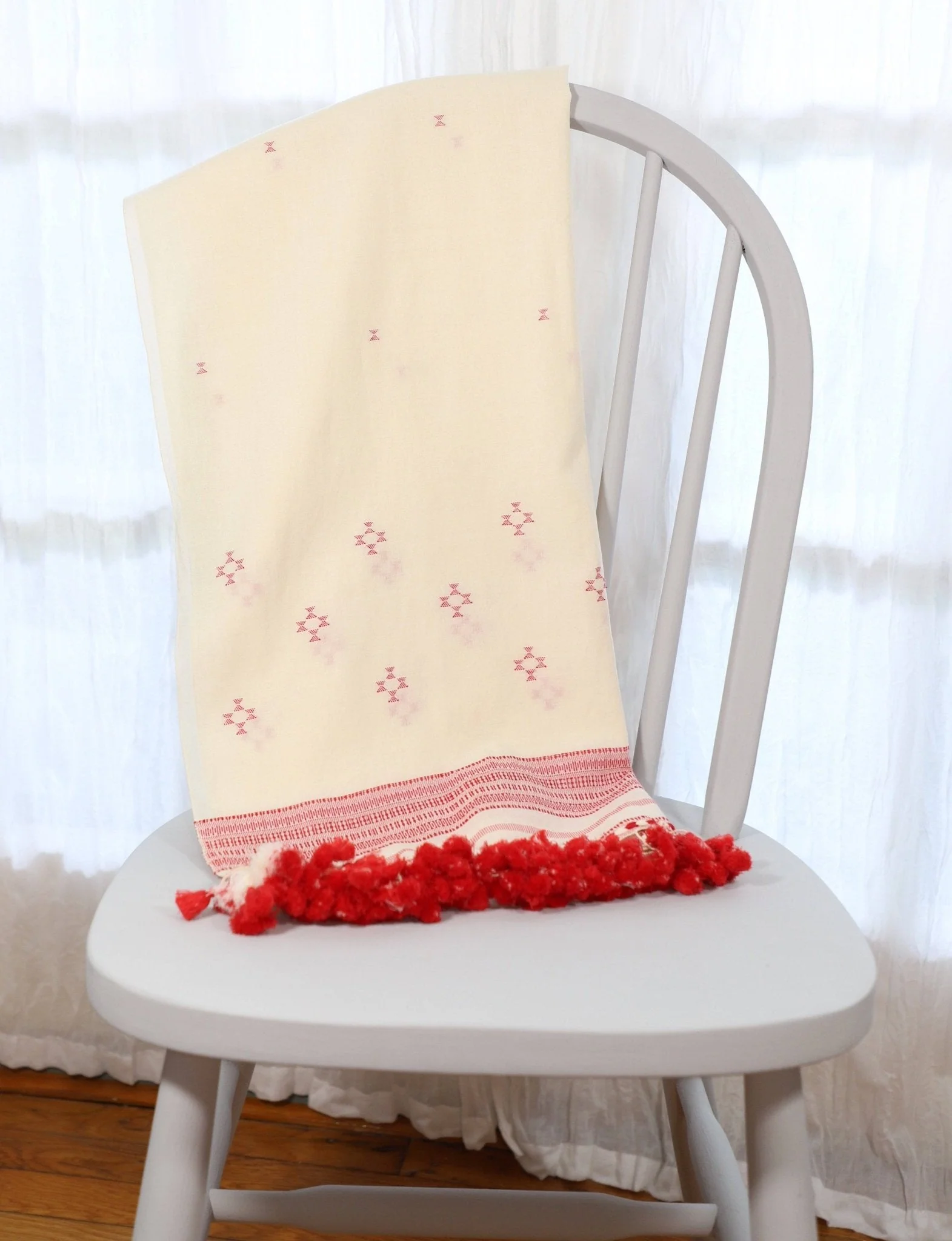 Red Kutch Scarf - Image 4