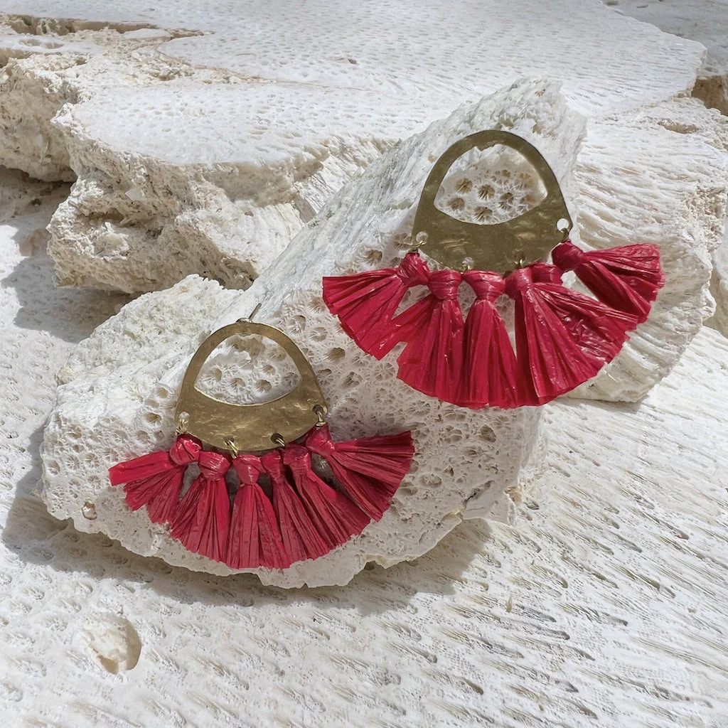 Red Raffia Fan Earrings - Image 2