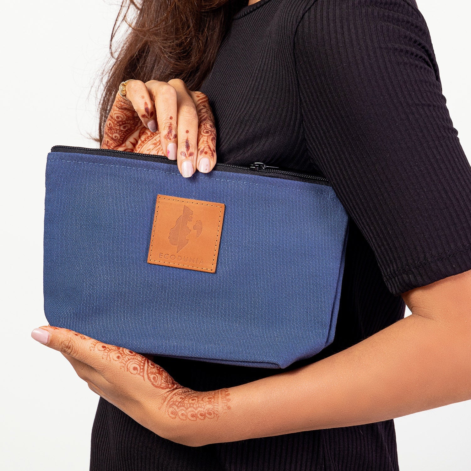 Ren Canvas Makeup Bag – Fair Trade Cosmetic & Toiletry Pouch - Image 8