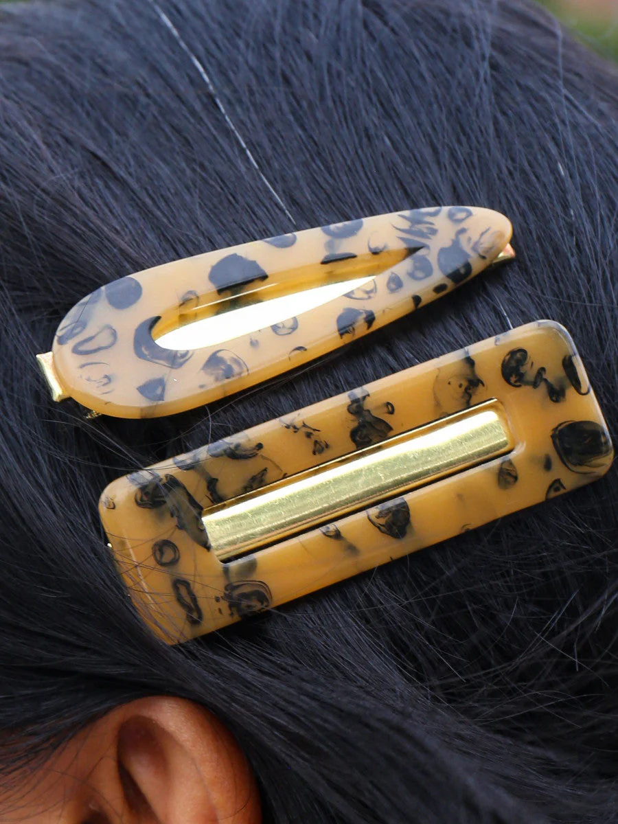 Resin Hair Clips - Image 3