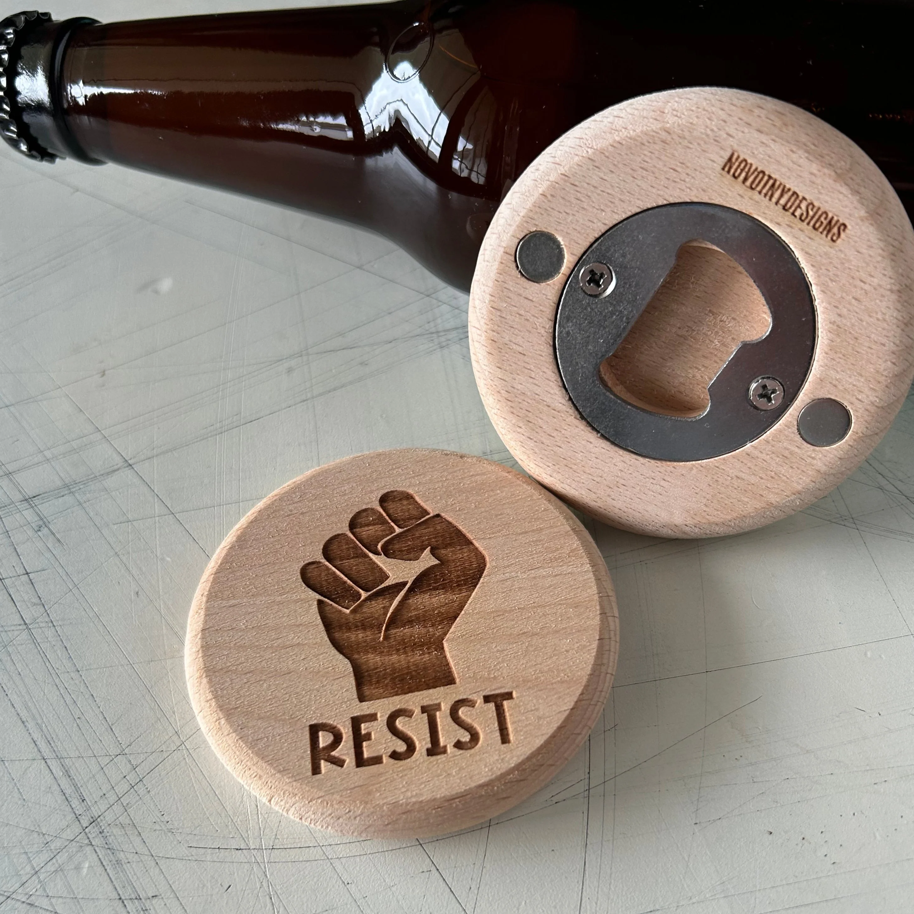 Resist - magnetic wood bottle opener - Image 5