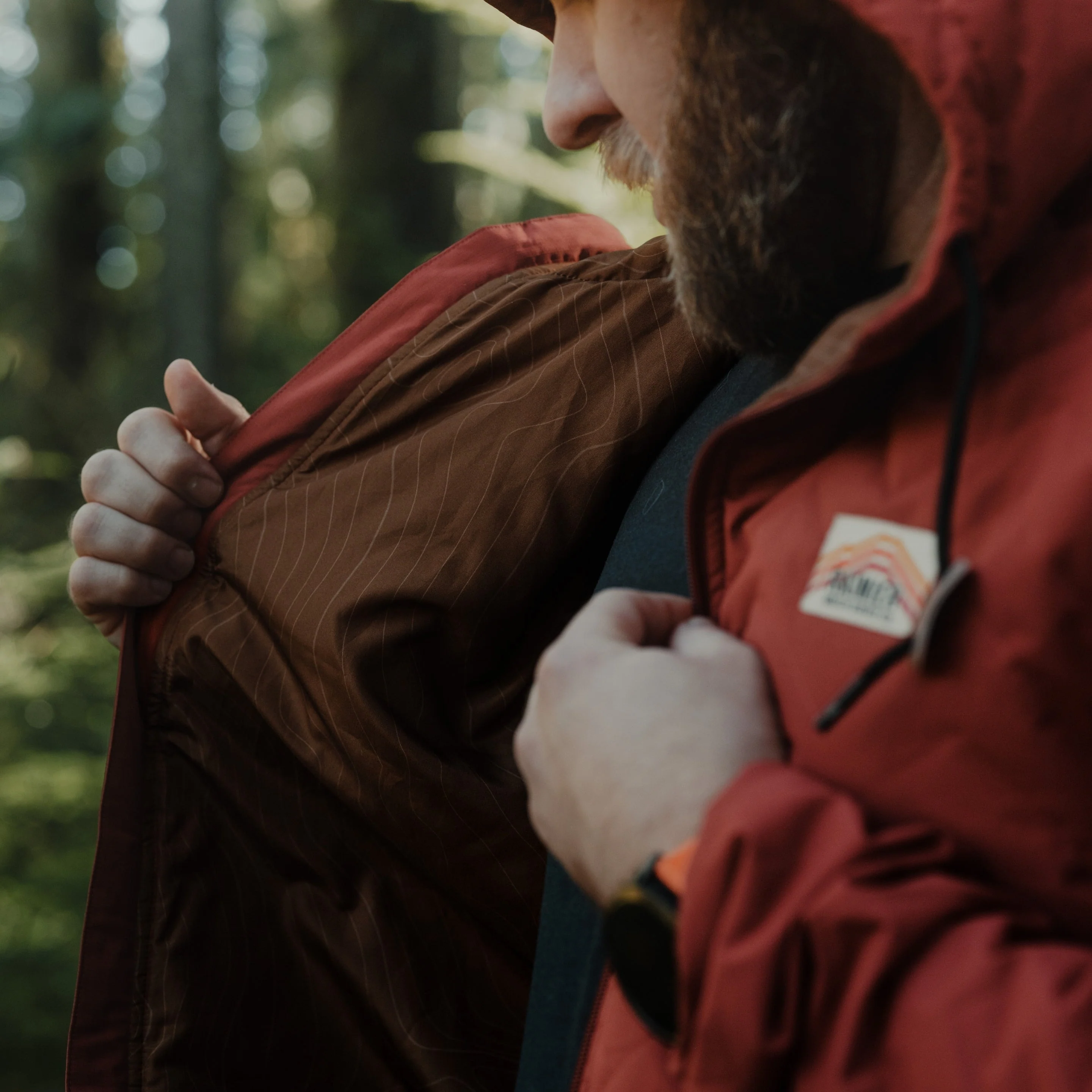 Ridgeline Micro-Puffer Quilted Hooded Jacket – Red - Image 2