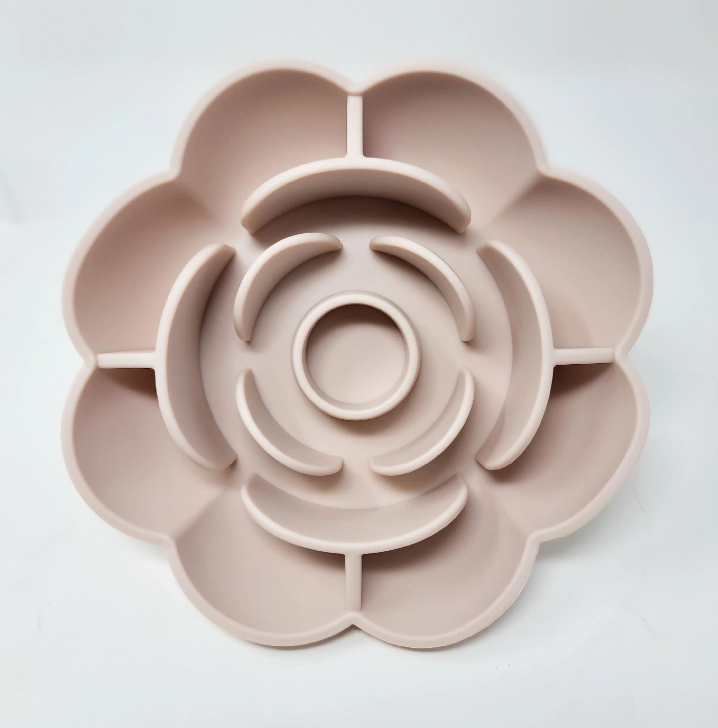 Rose SlowMo slow feeder - Image 9