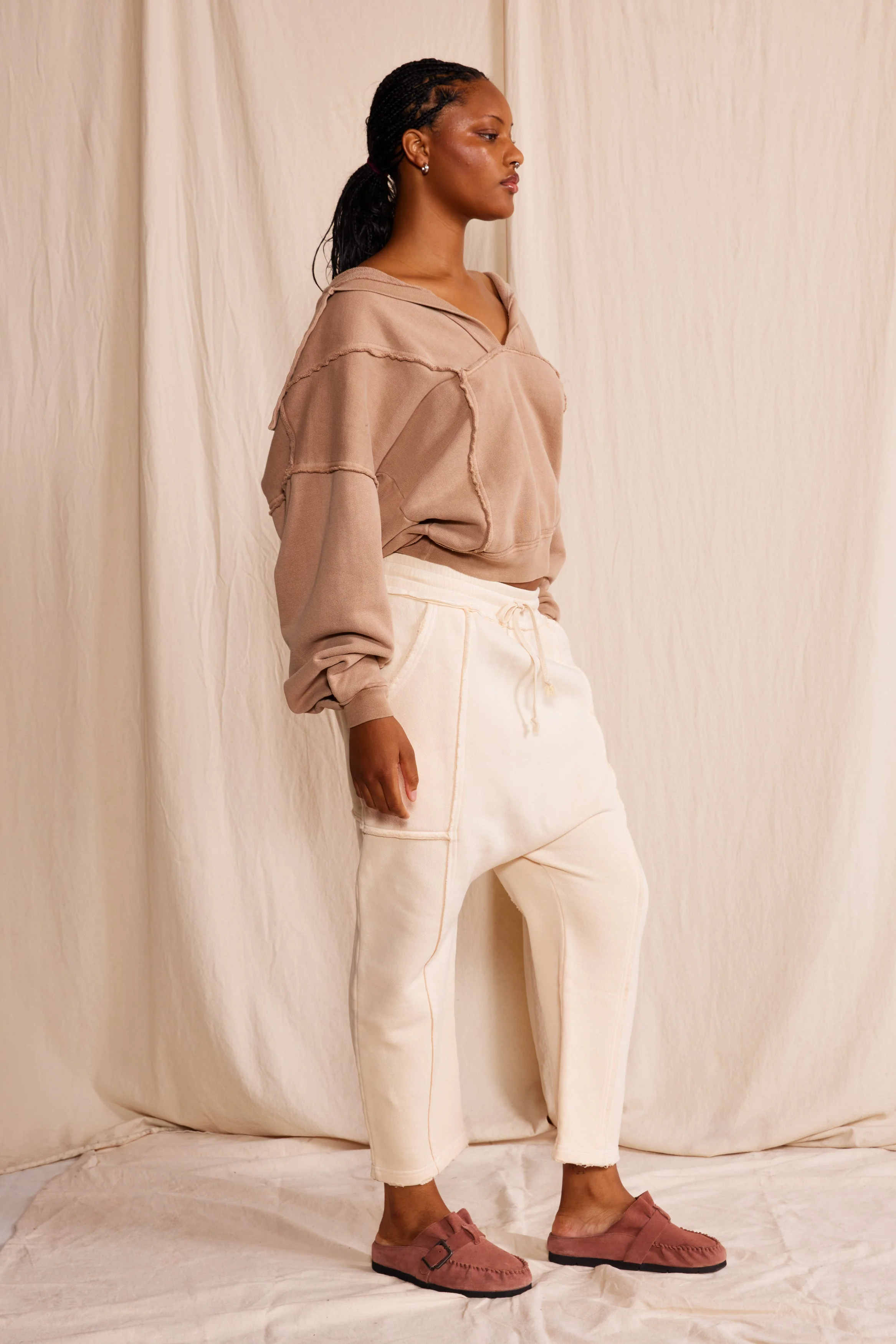 Ryanne Sweatshirt - Image 7