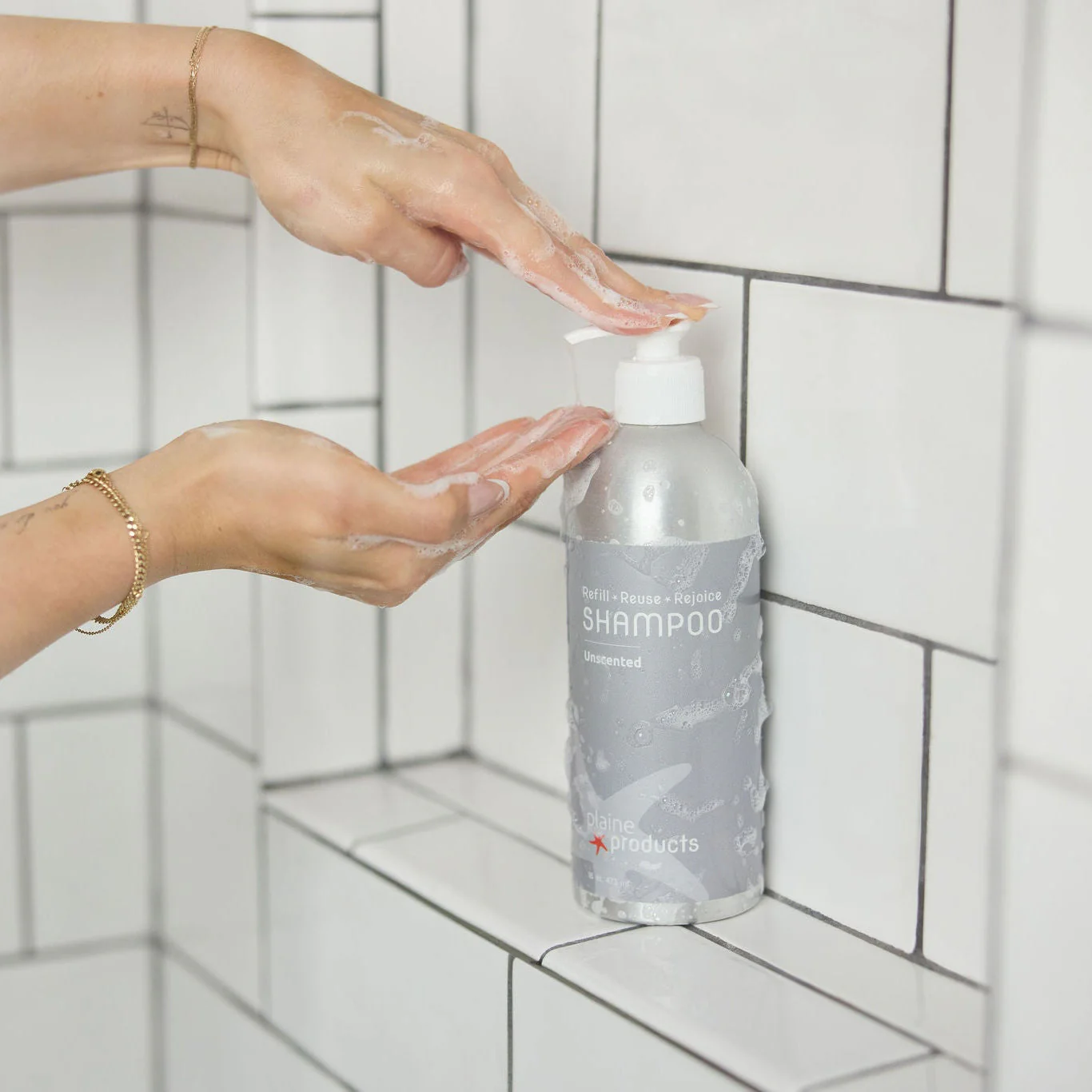 Shampoo - Image 4