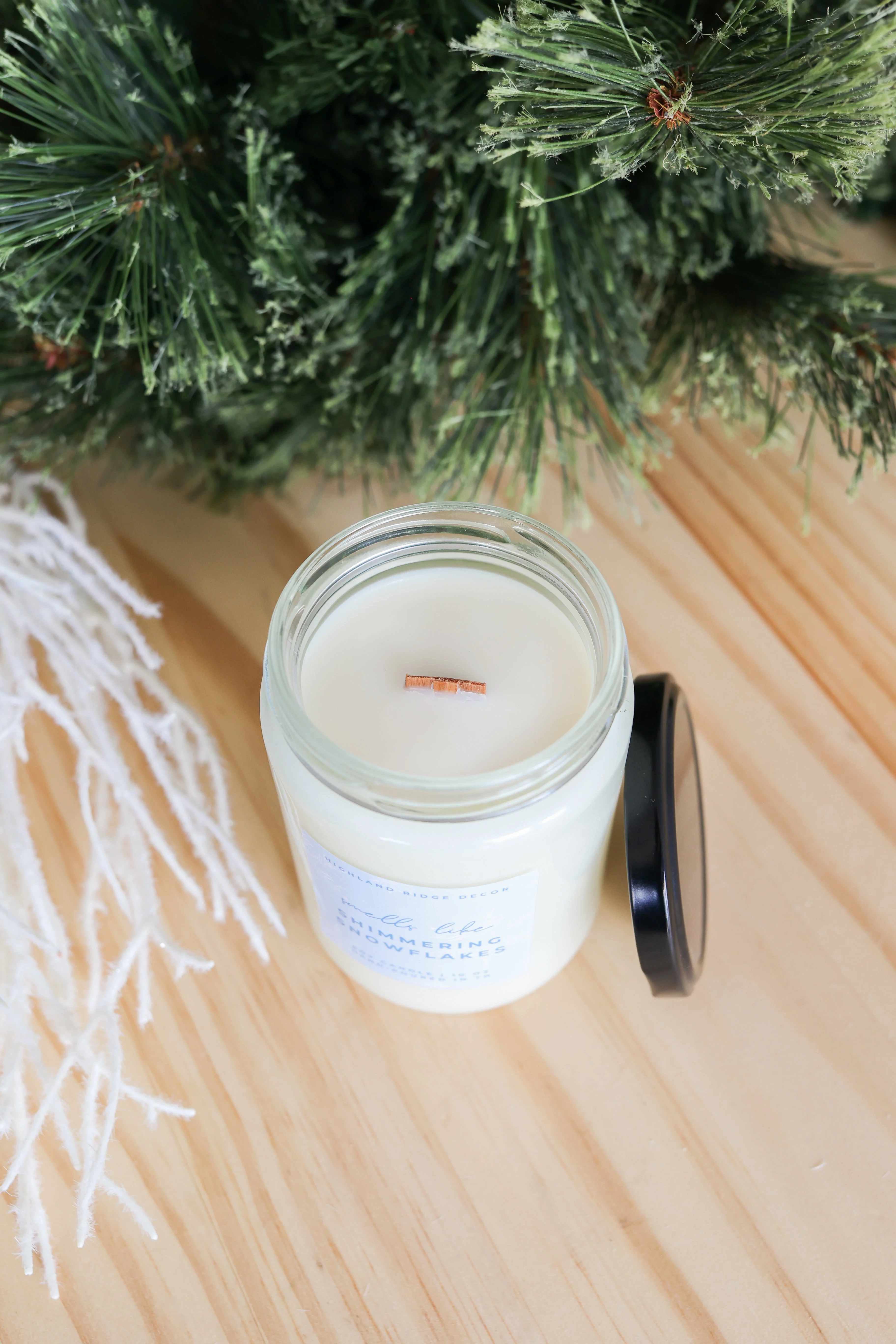 Shimmering Snowflakes Candle - Image 5