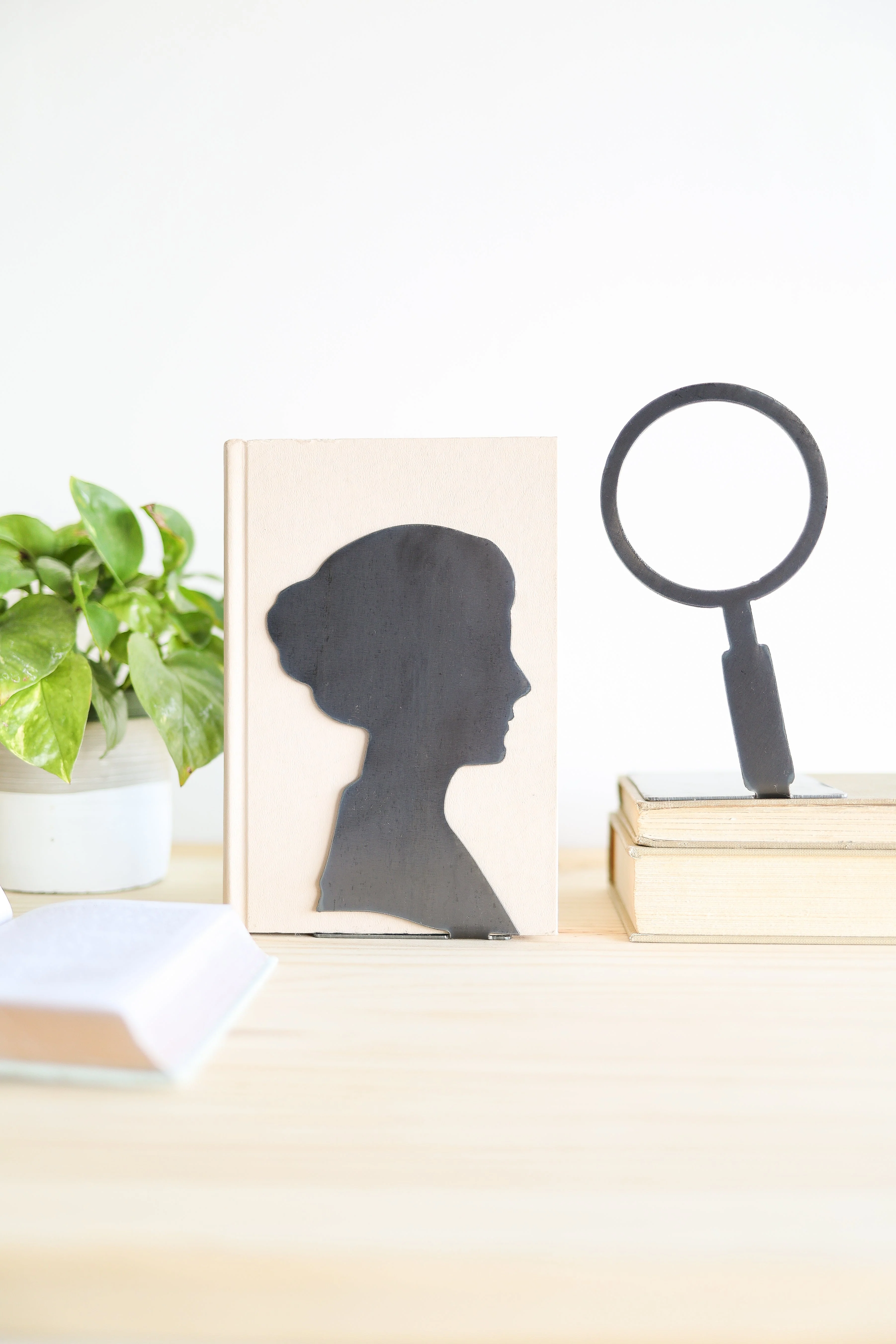 Silhouette Bookend - Image 6