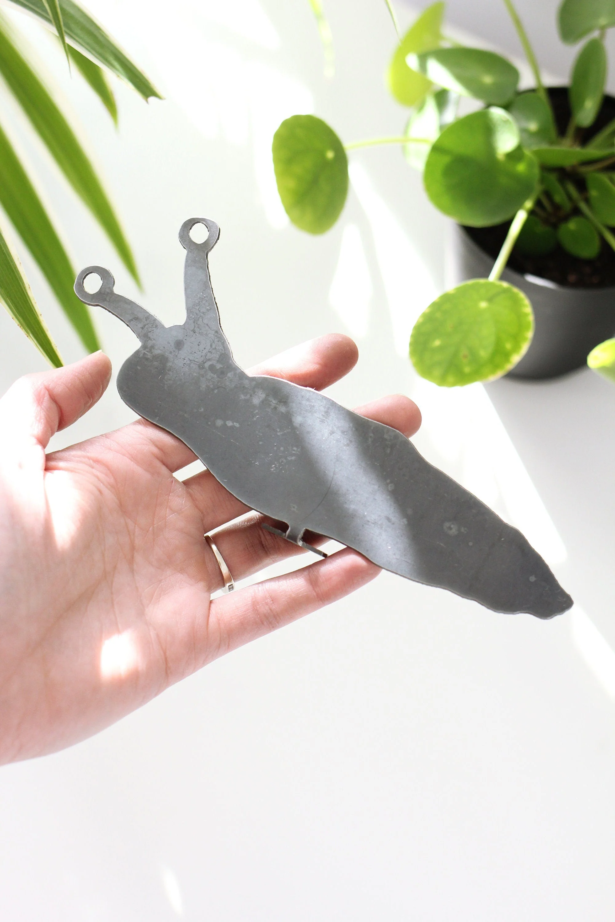 Slug Statue - Image 5