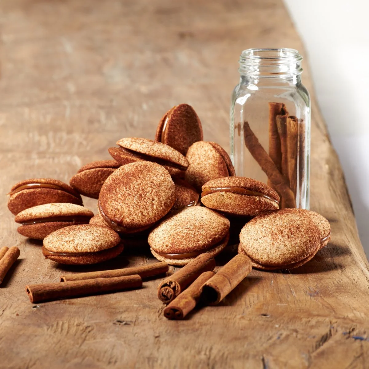 Snickerdoodle Alfajores Cookie - Image 3