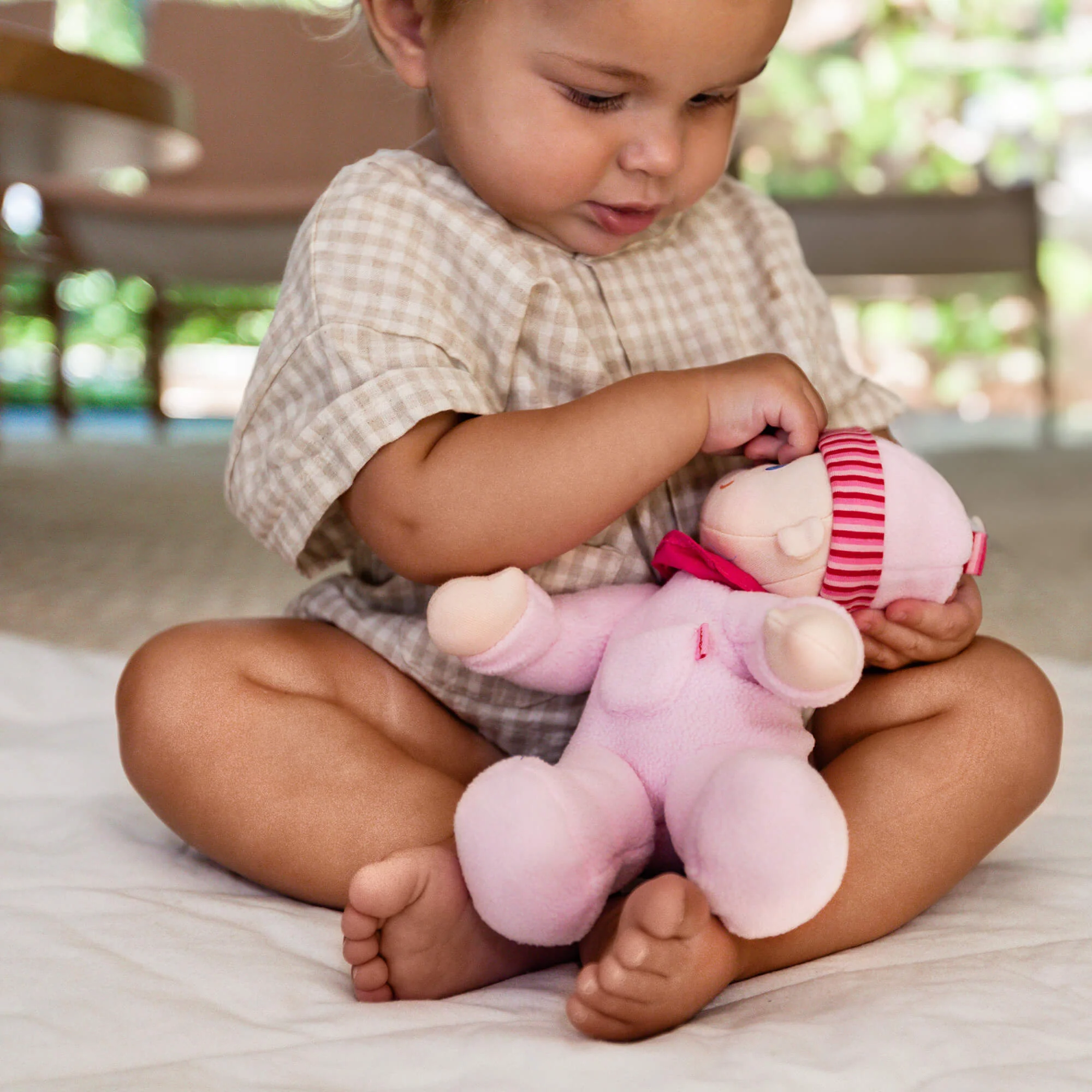 Snug Up Doll Luisa 8" First Doll - Image 6