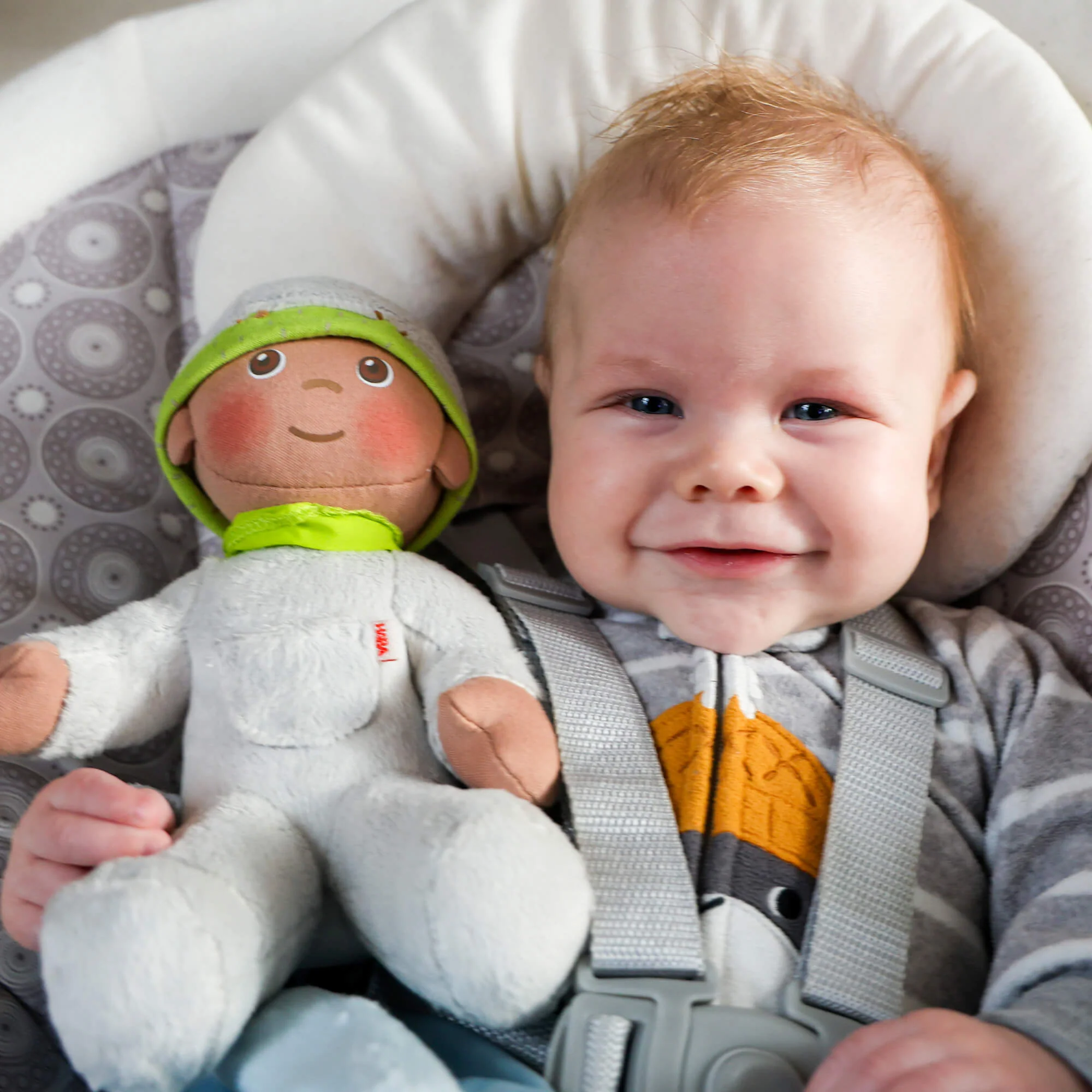 Snug Up Doll Ollie - Image 4