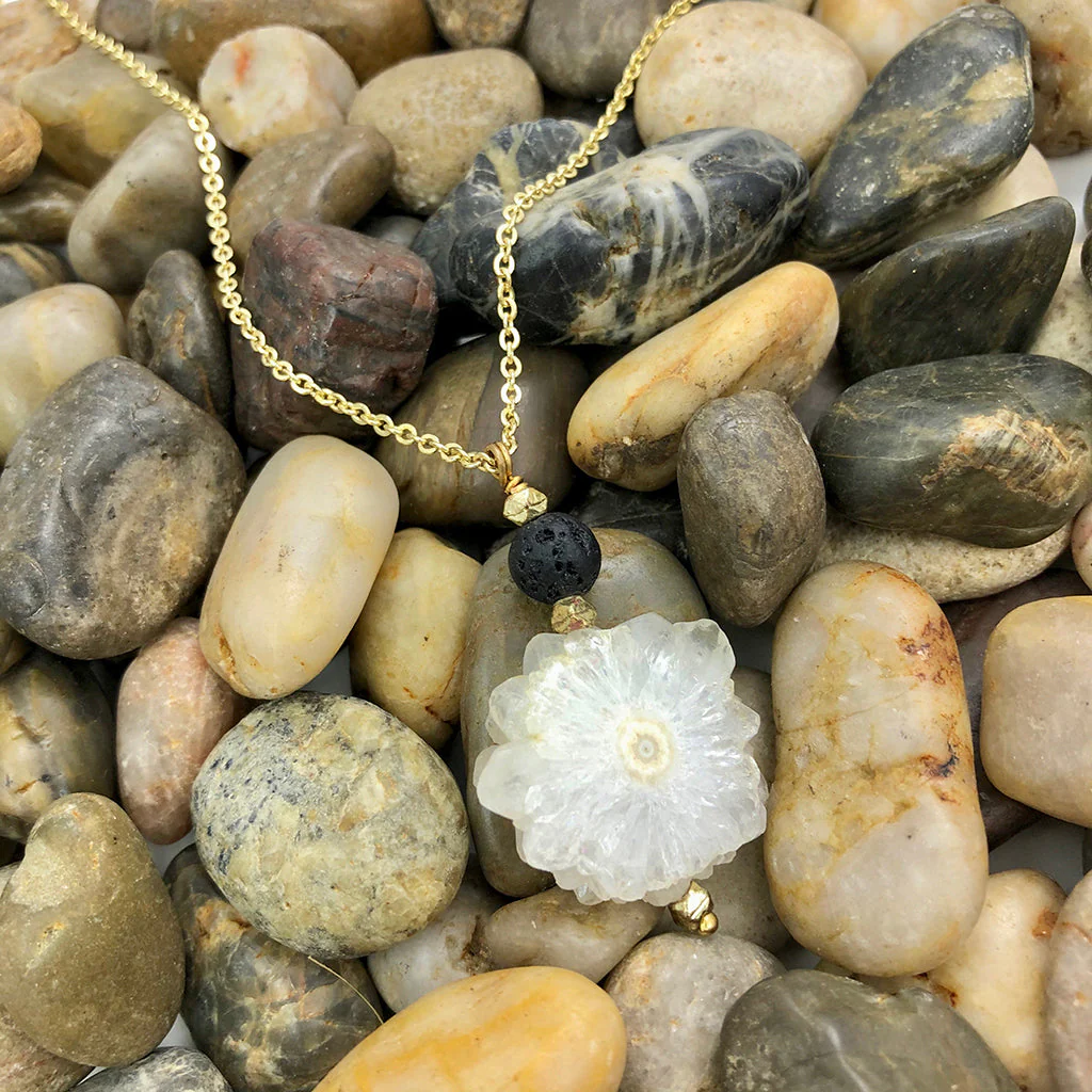 Solar Quartz Lava Necklace - Image 3