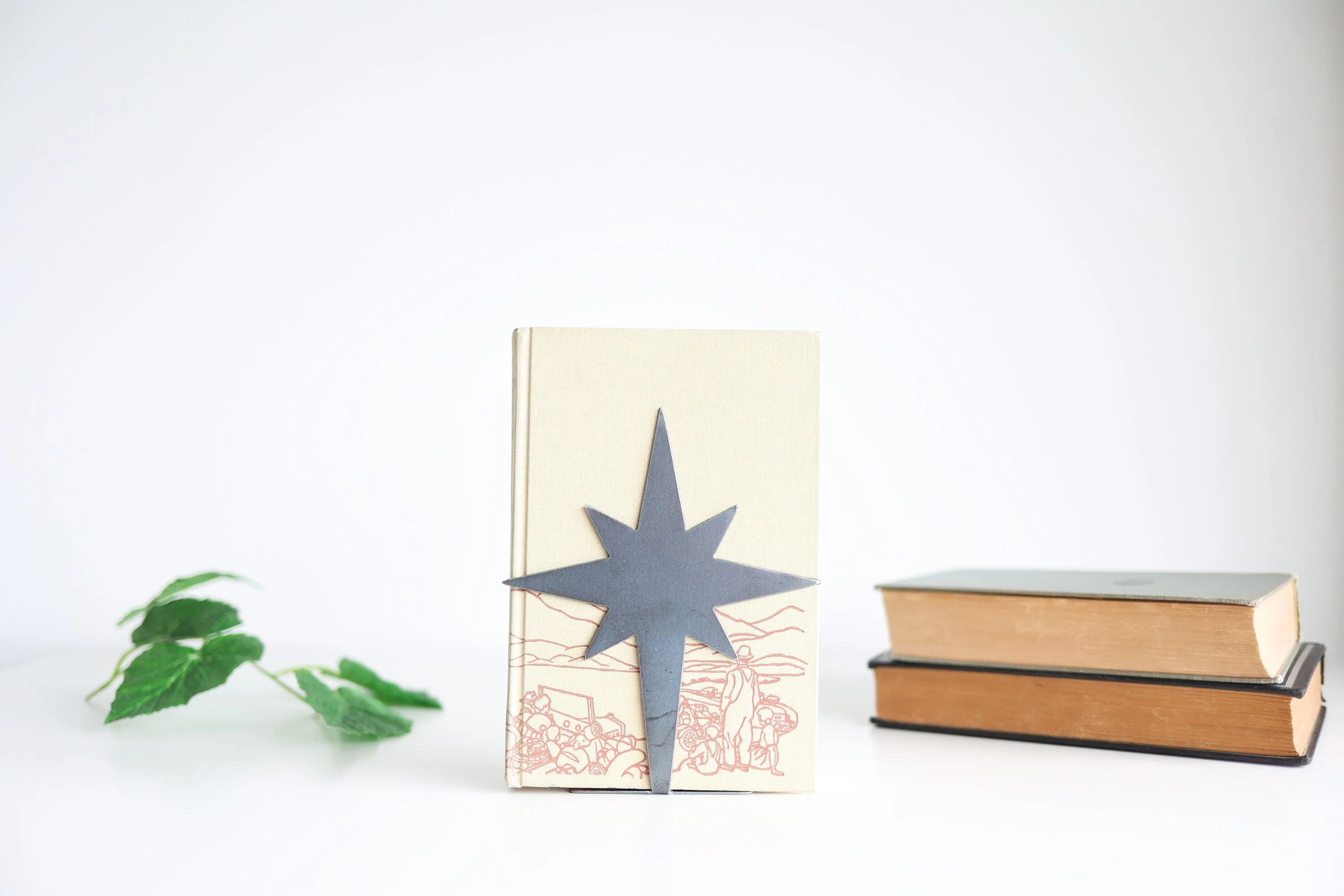 Star Bookend - Image 4