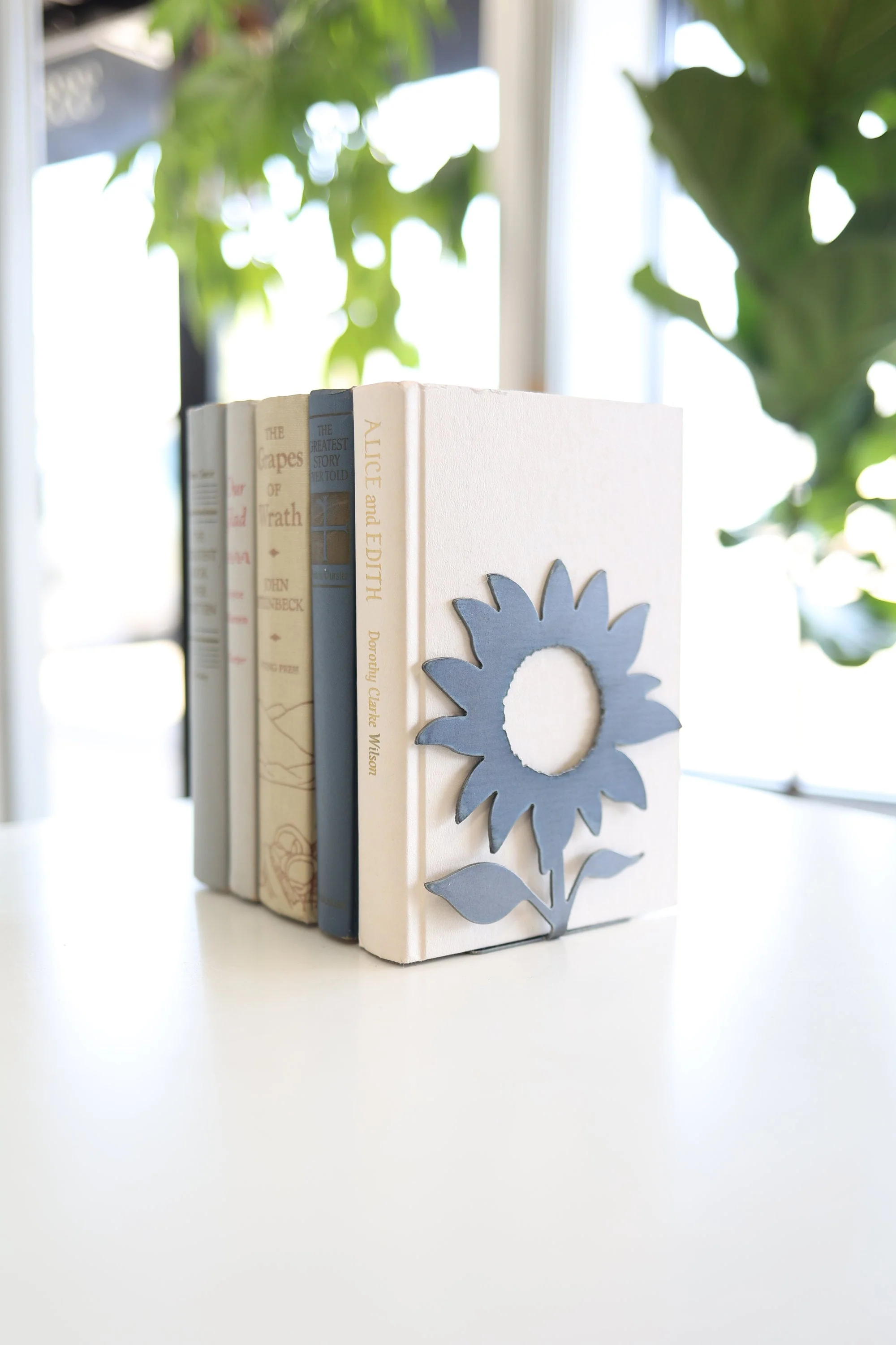 Sunflower Bookend - Image 2