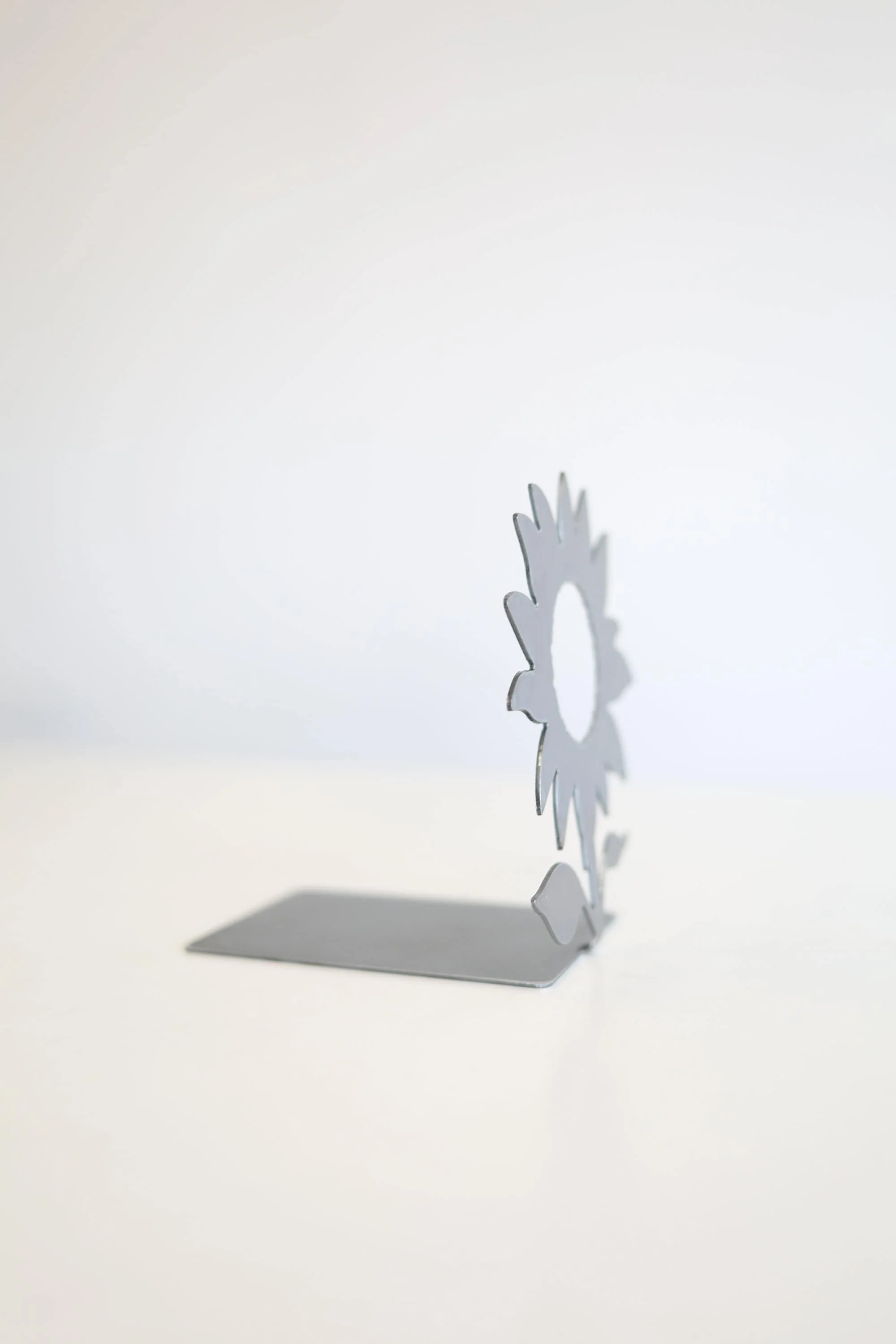 Sunflower Bookend - Image 3