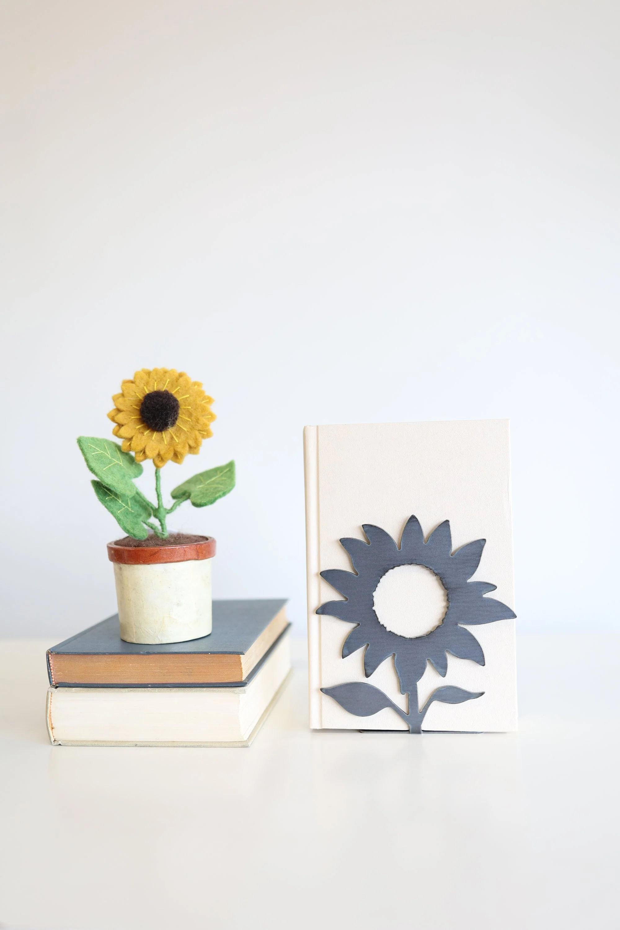 Sunflower Bookend - Image 6