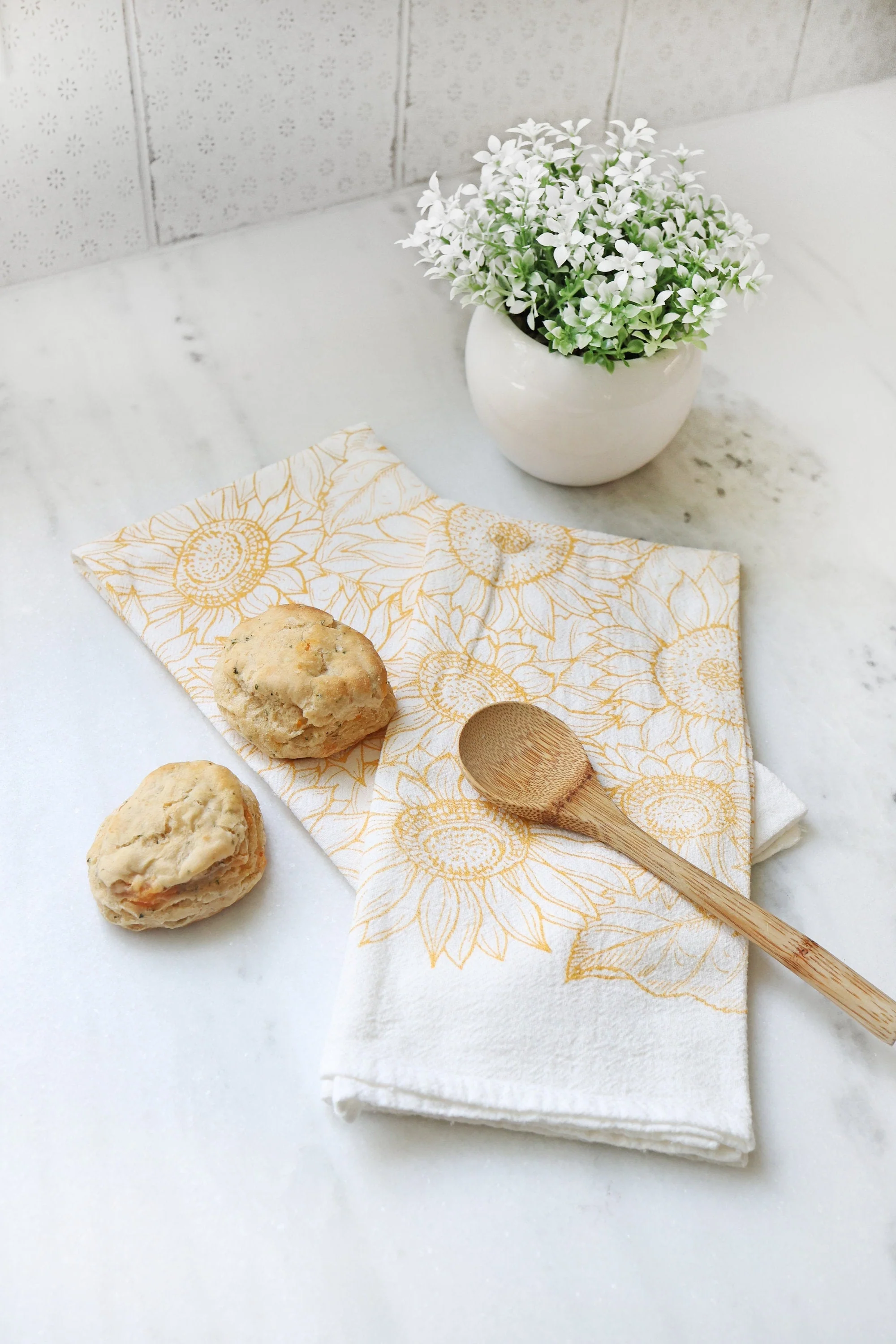 Sunflower Garden Tea Towel - Image 4