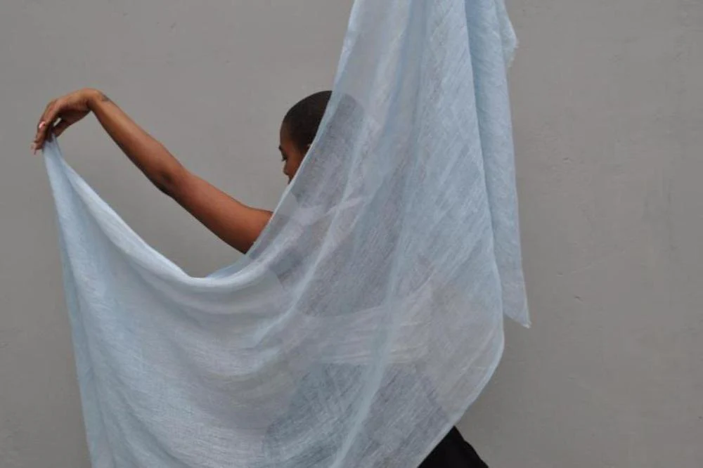 Telba Pure Linen Handwoven Shawl - Image 5