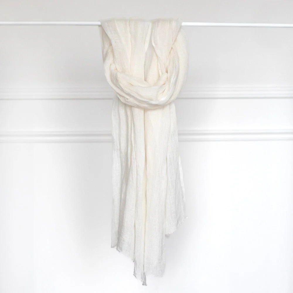 Telba Pure Linen Handwoven Shawl - Image 6