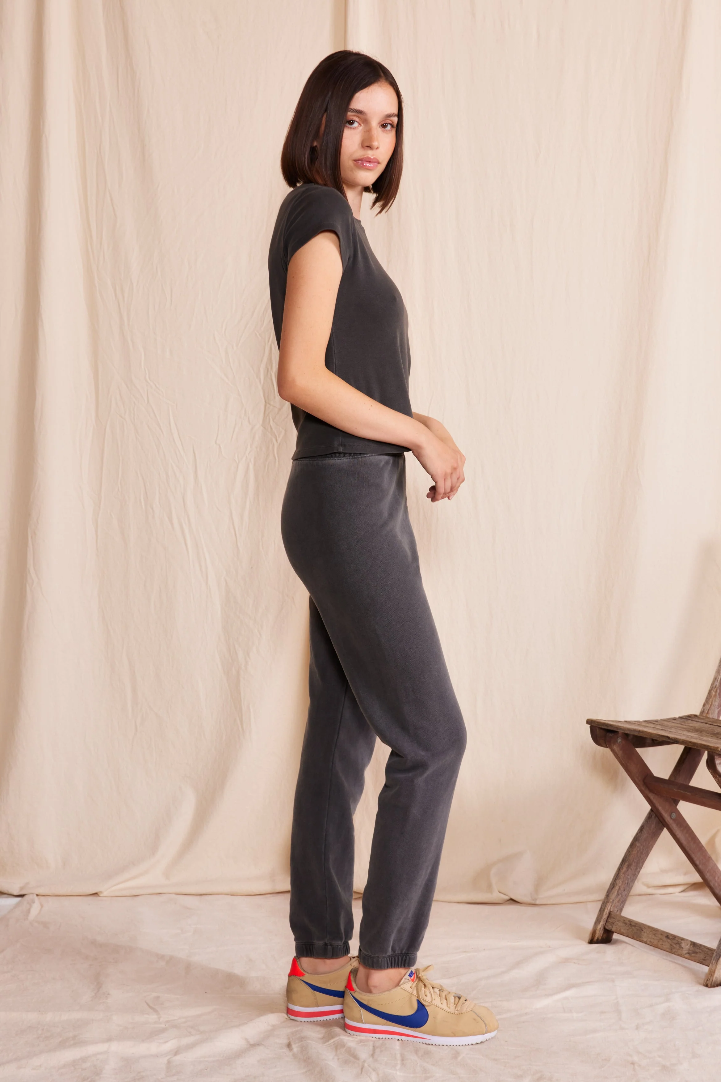 The Essential Sweatpants - Image 2