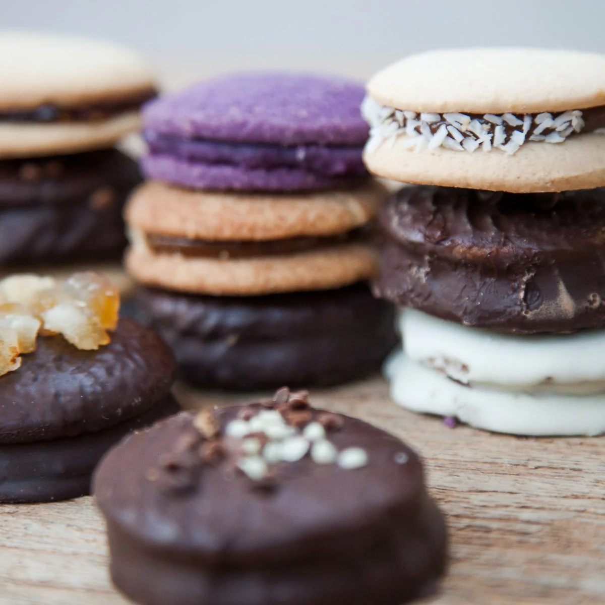 The Greatest Hits: 16 Assorted Alfajores - Image 3