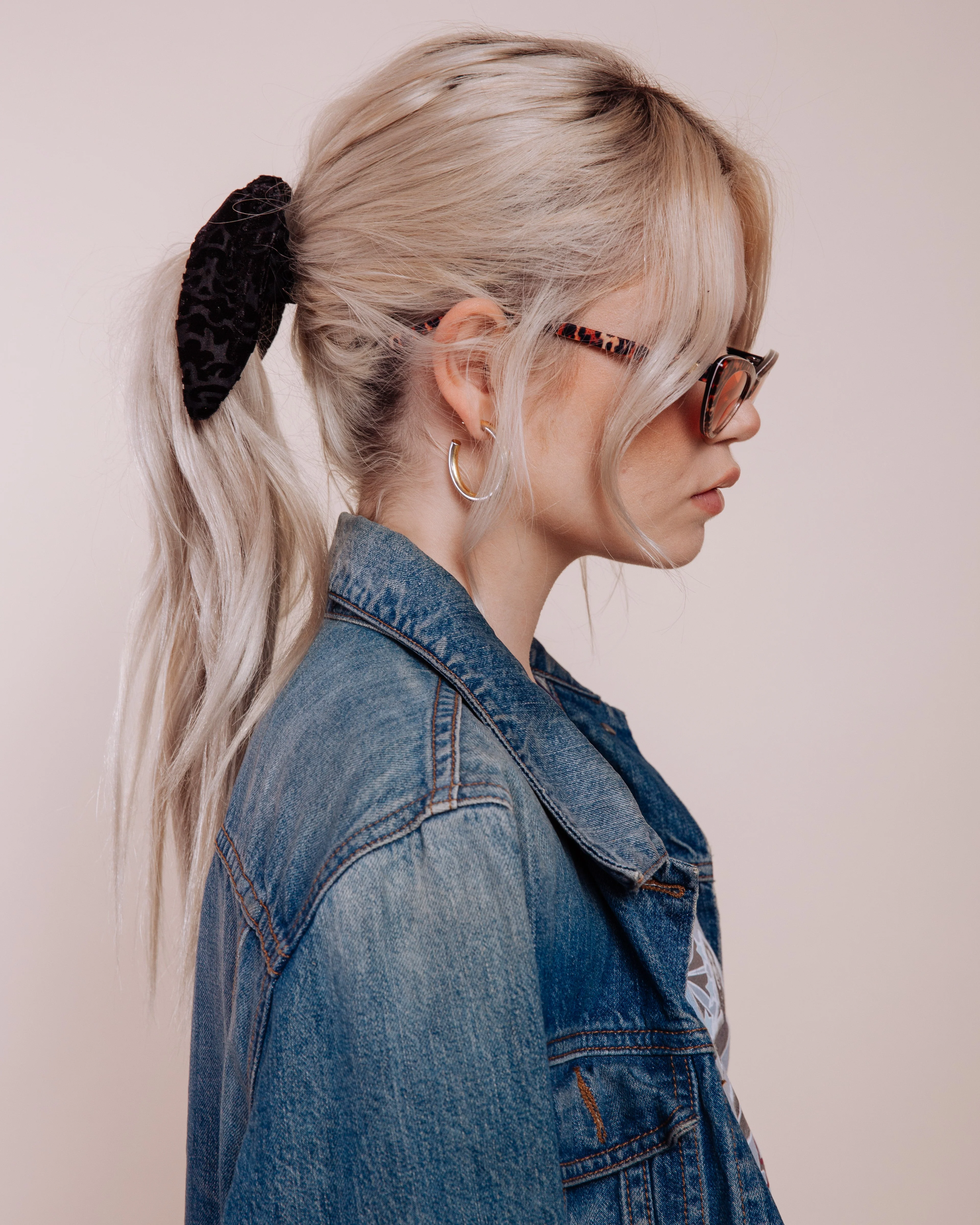 The Hendrix: Black - Scrunchie Tie - Image 3