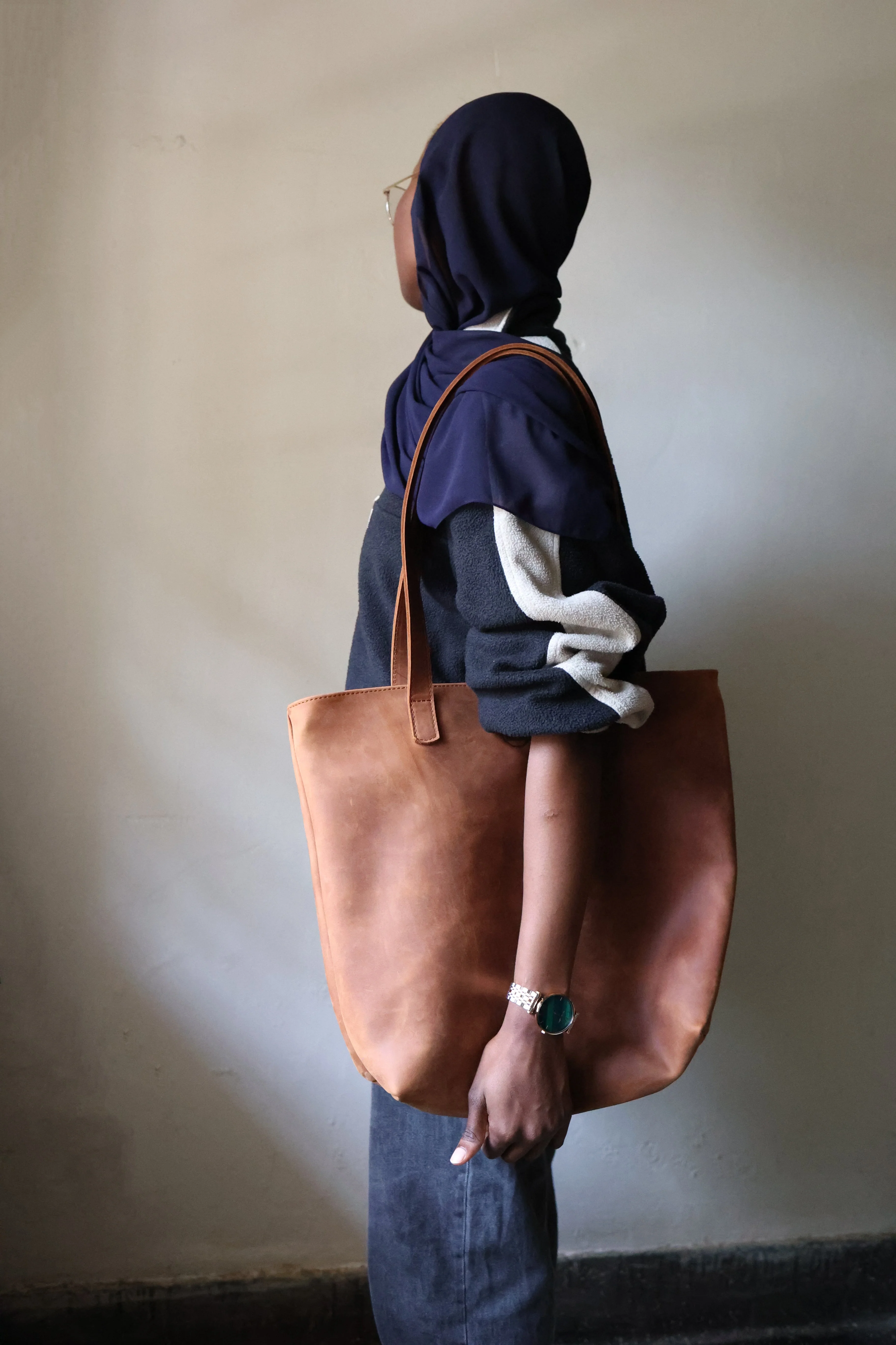Kilele Leather Market Tote - Image 4