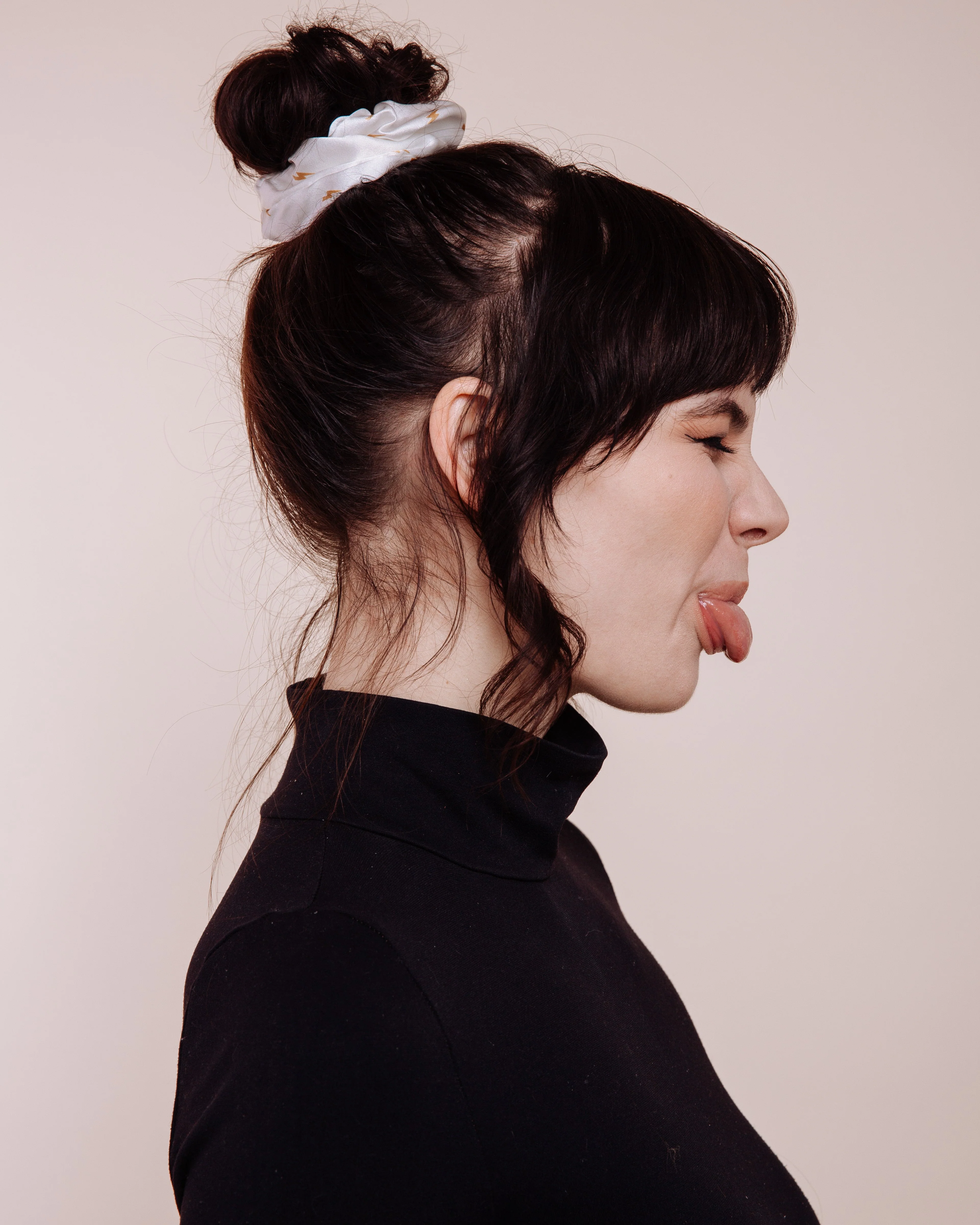 The Thunders: White - Scrunchie - Image 3