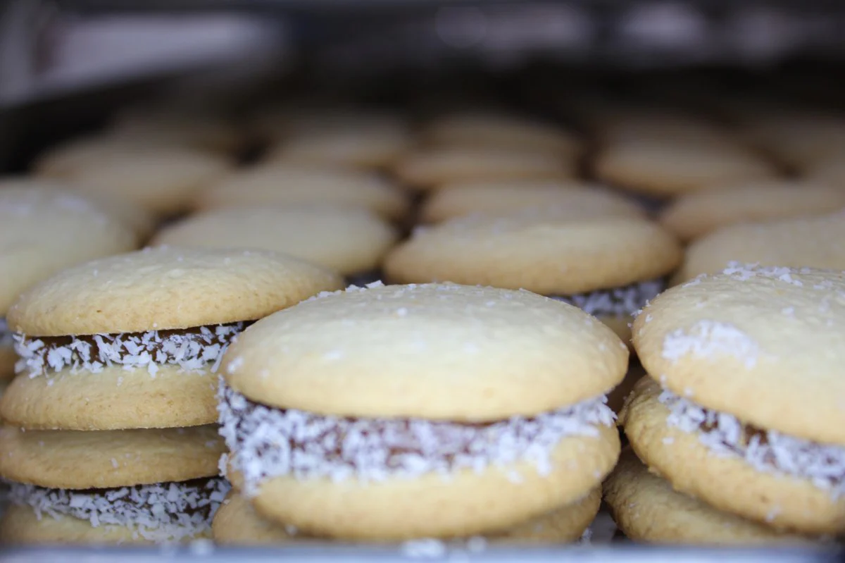 Traditional Argentinian Alfajores - Image 6