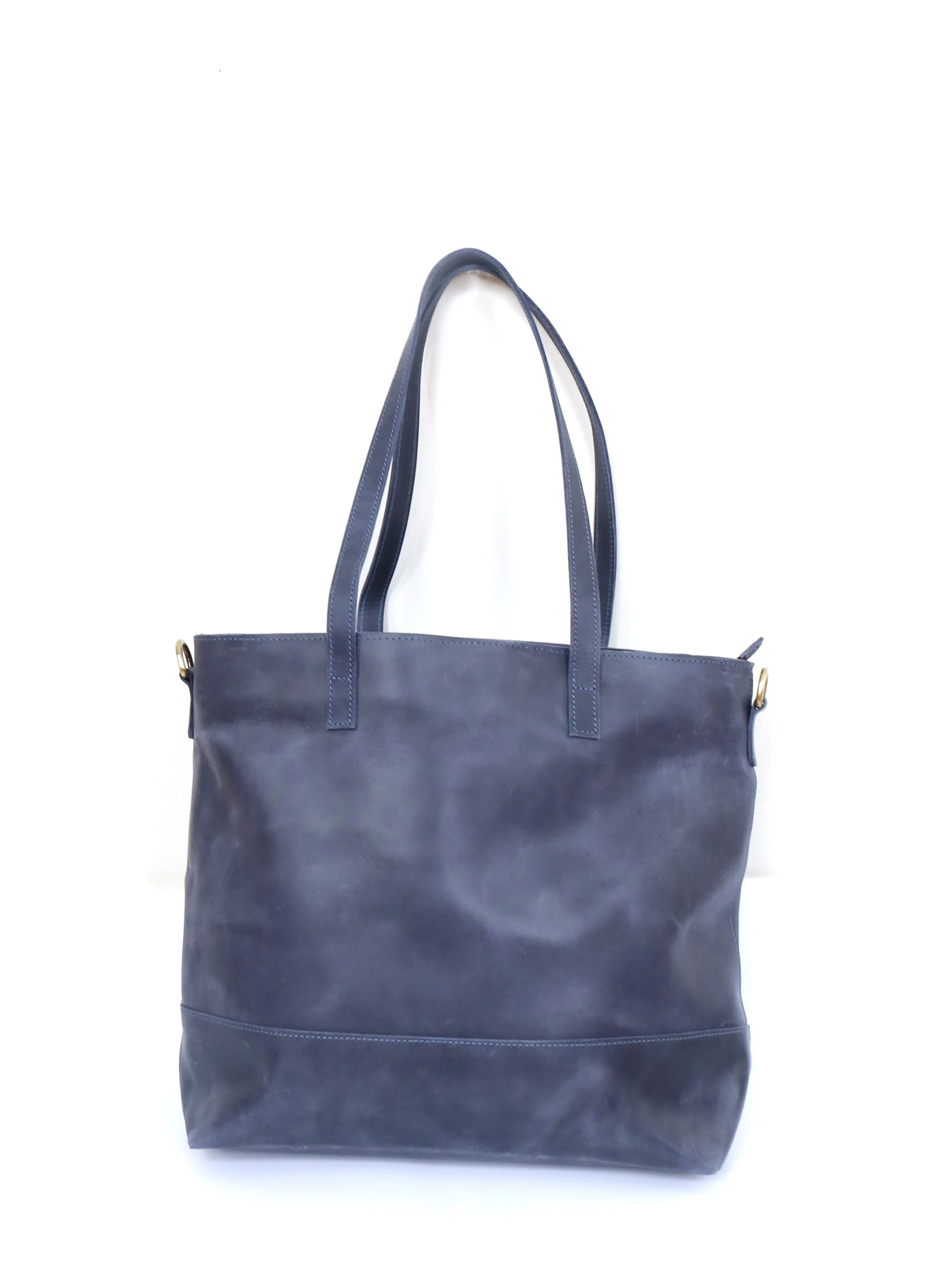 Venture Leather Tote - Image 12