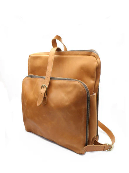 Voyager Leather Backpack - Image 9