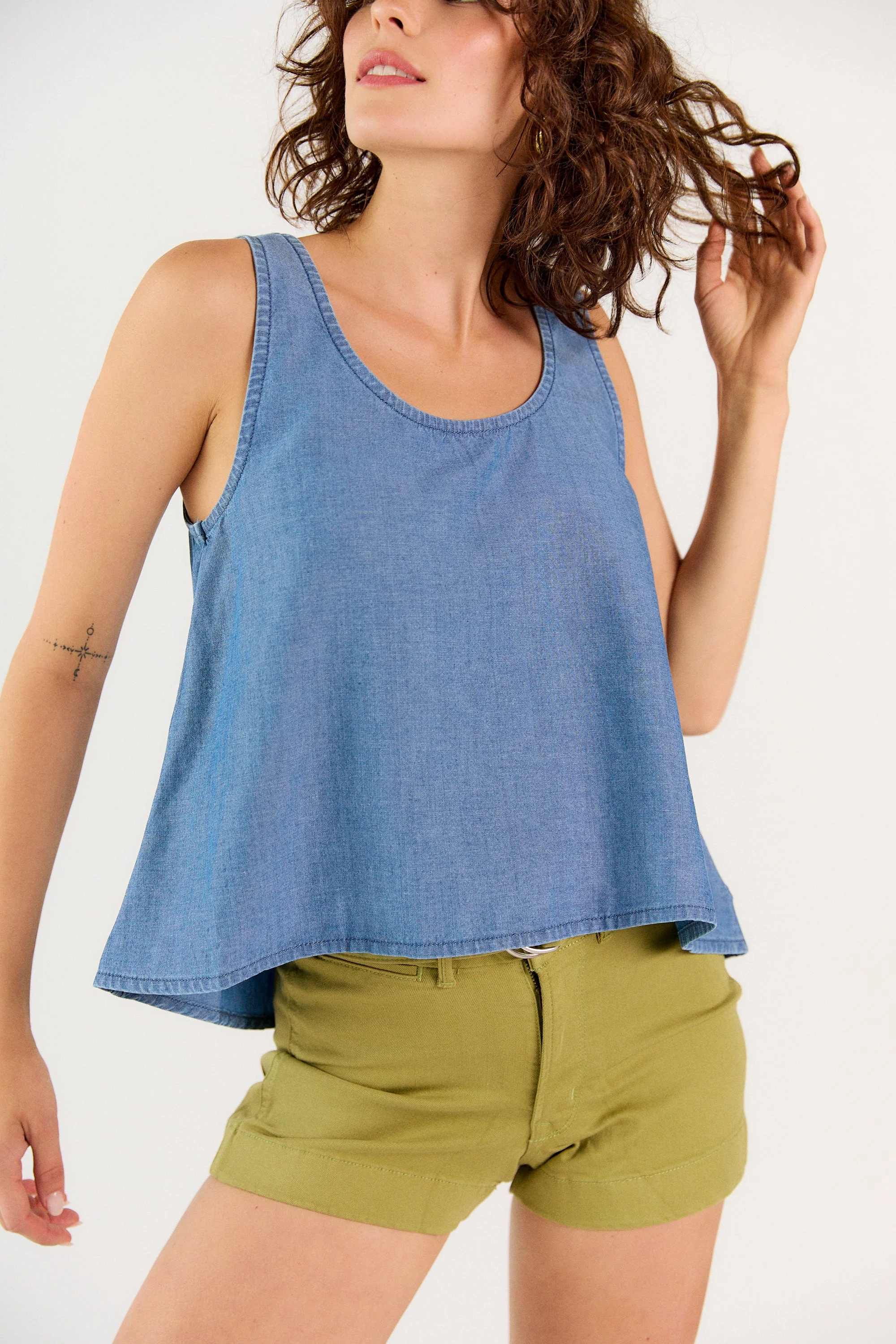 Wabi Sabi Crop Tank - Medium Wash - Image 4