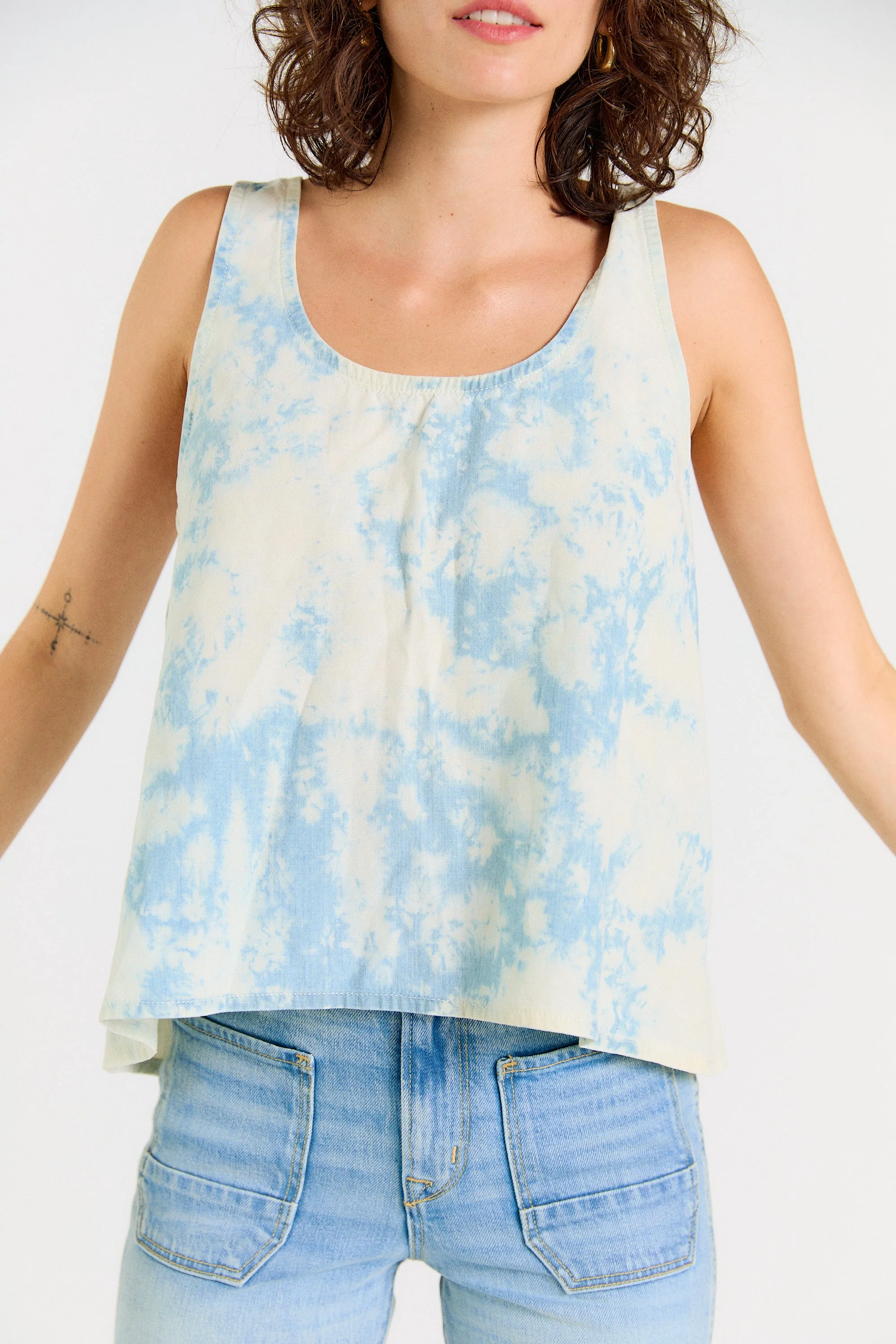 Wabi Sabi Crop Tank - Sky Wash - Image 4