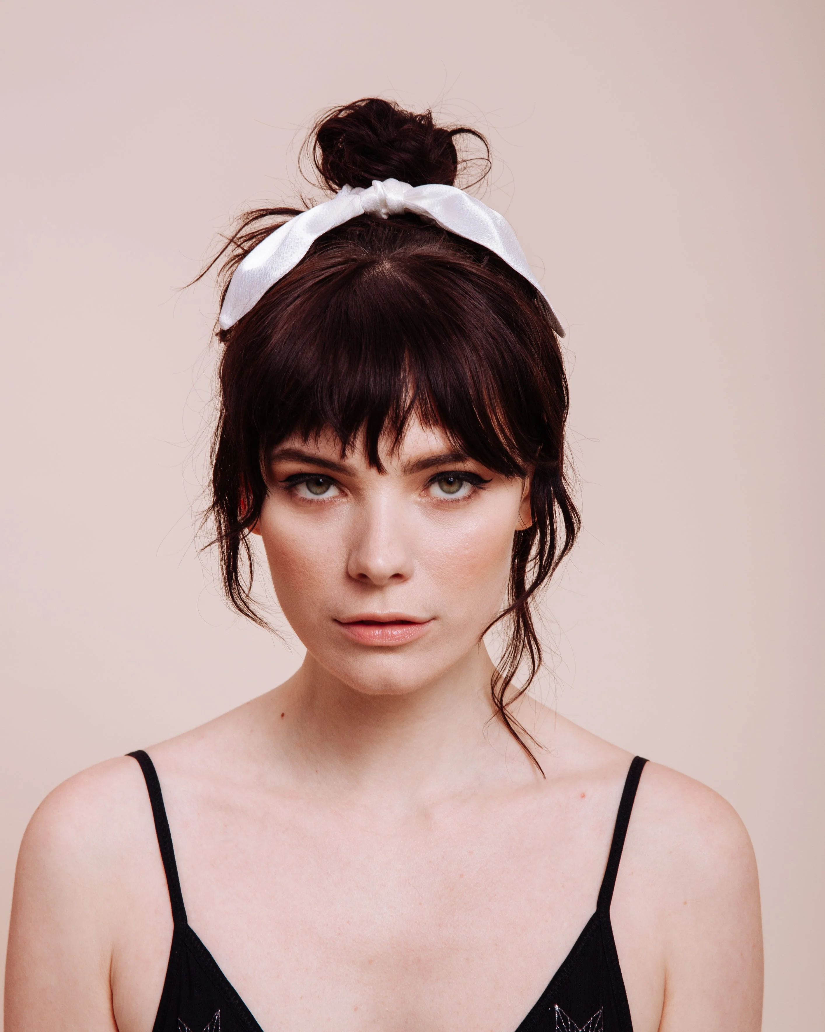 White Coyote - Scrunchie Tie - Image 8