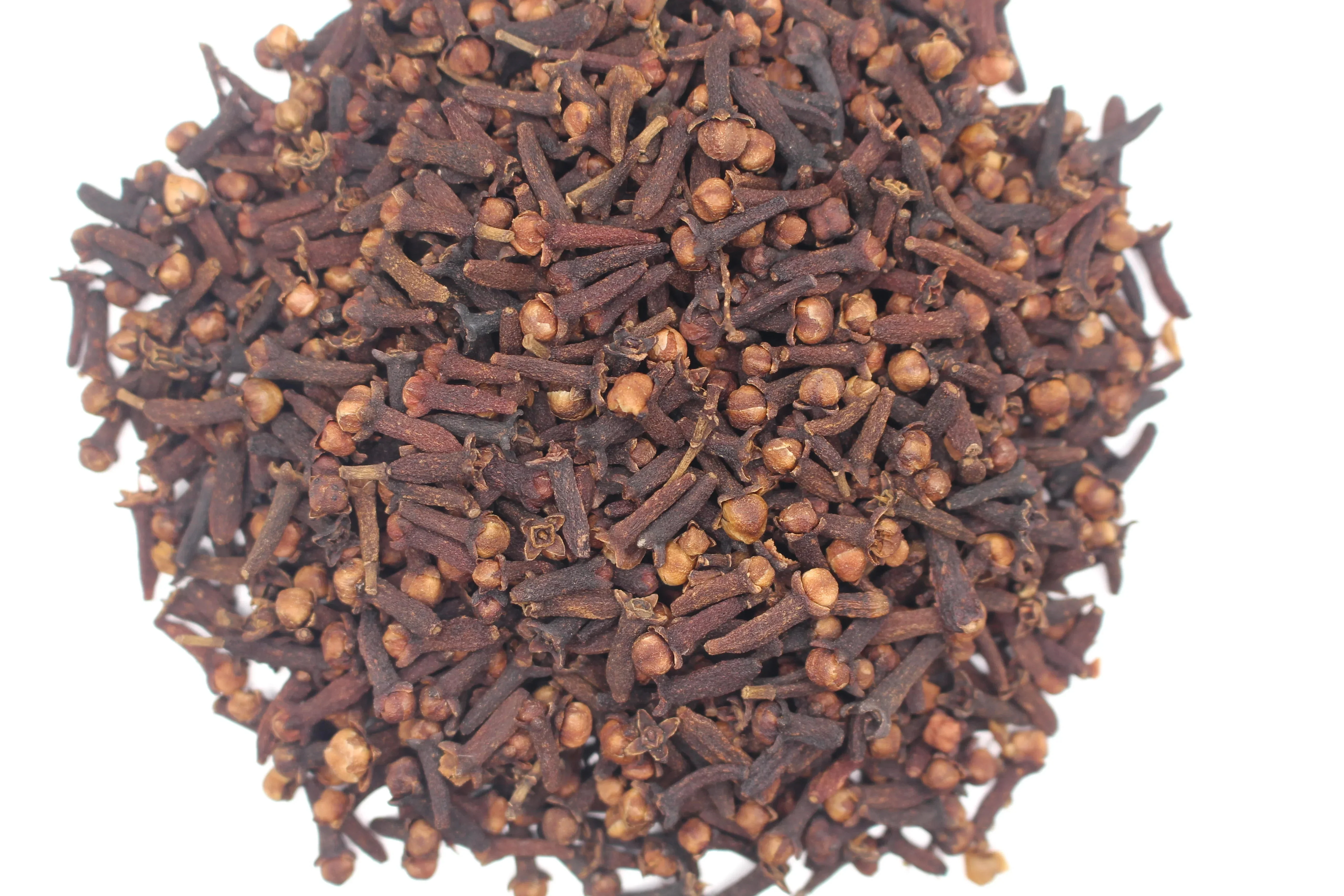 Whole Cloves from Indonesia – Bold And Aromatic - Image 3