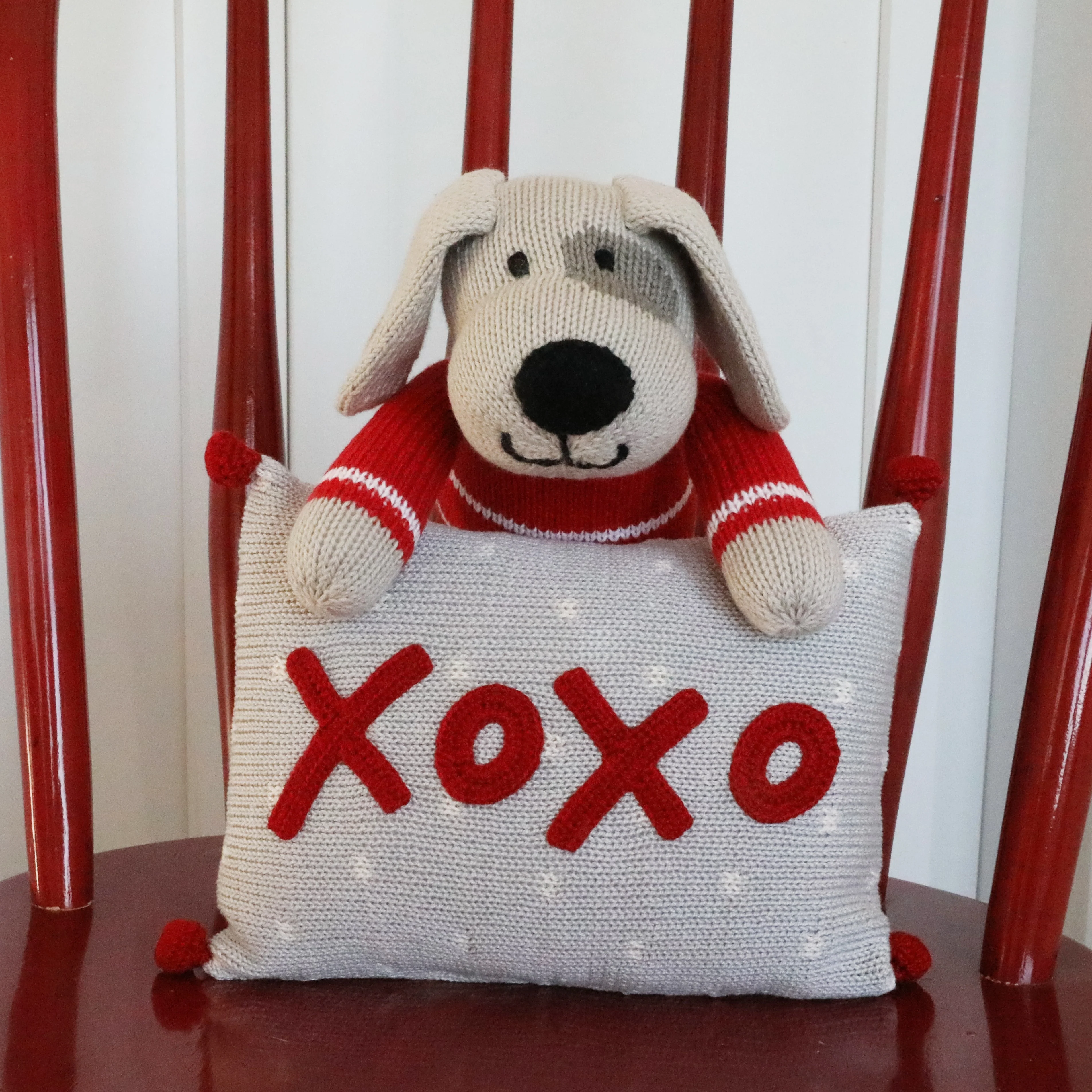 XOXO Mini Pillow, red - Image 4