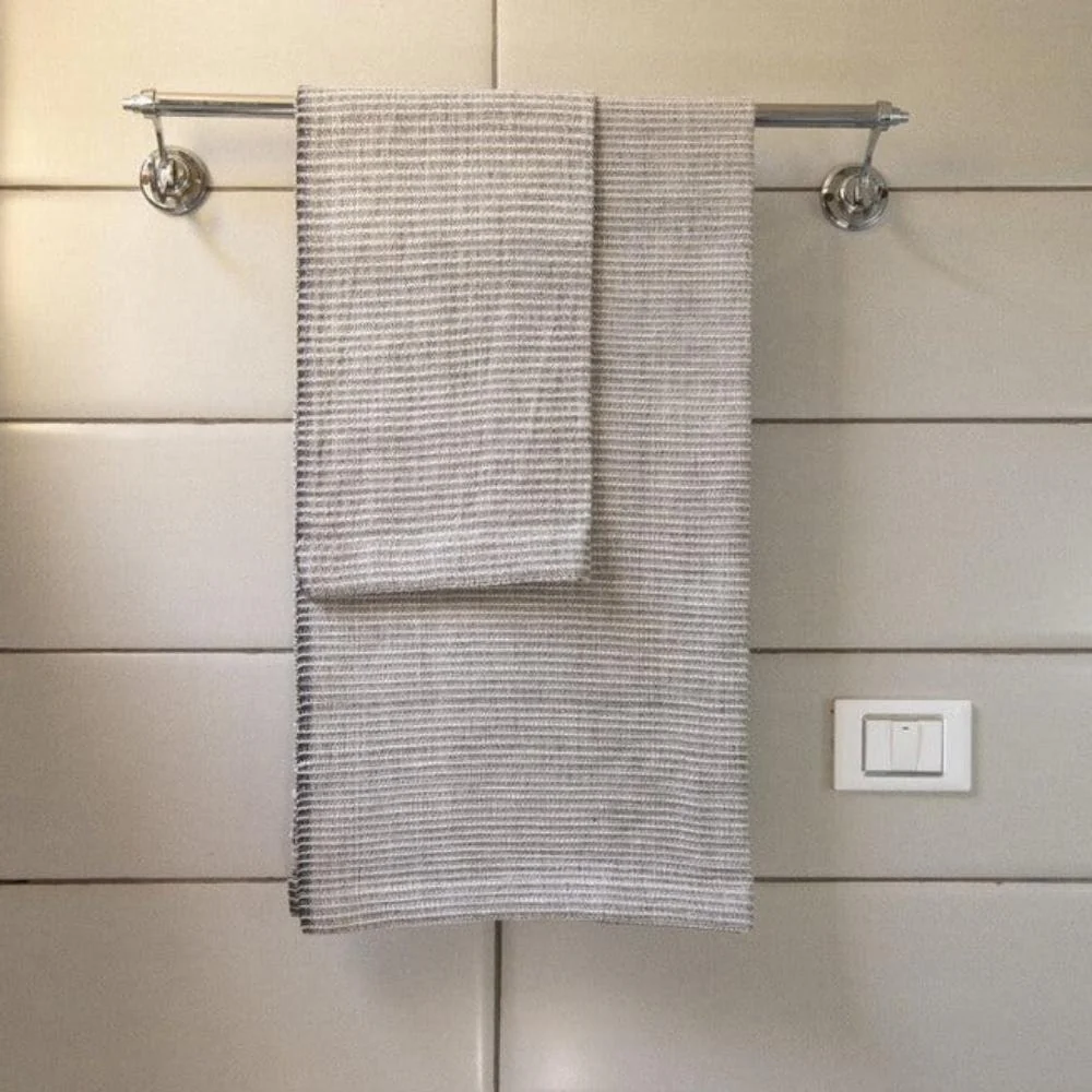 Zarima Handwoven Ethiopian Cotton Waffle Bath Towel - Image 6