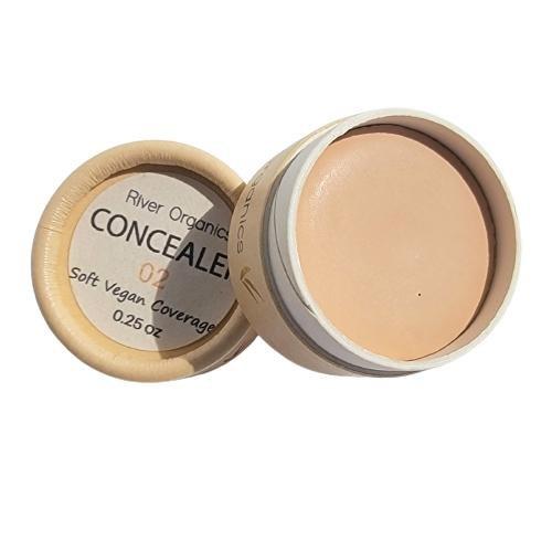 Titanium Dioxide-Free, Zero-Waste Vegan Concealer - Image 9